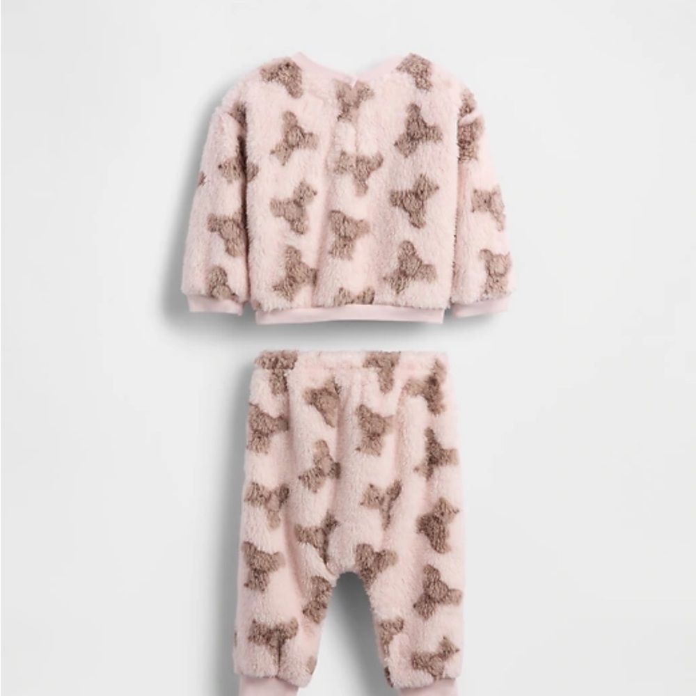 GAP Baby Sherpa Brannan Bear Outfit Set